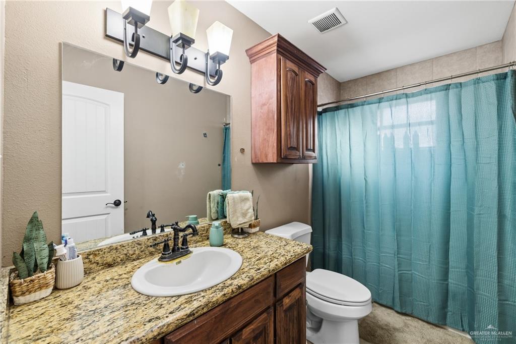 Photo 8 of 816 Azucar Avenue