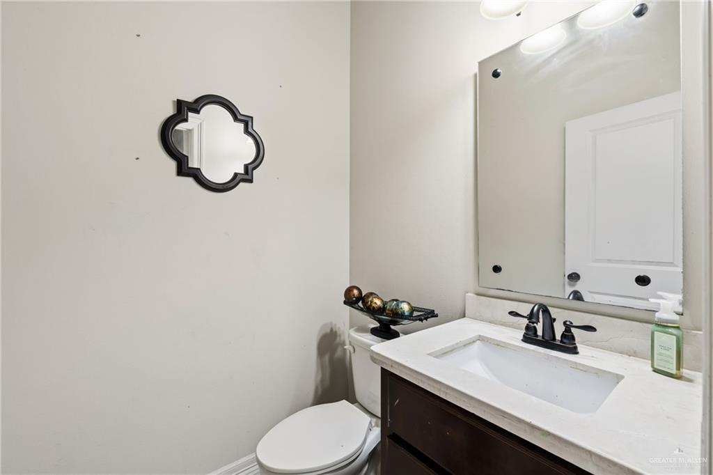 Photo 18 of 5104 Highland Avenue