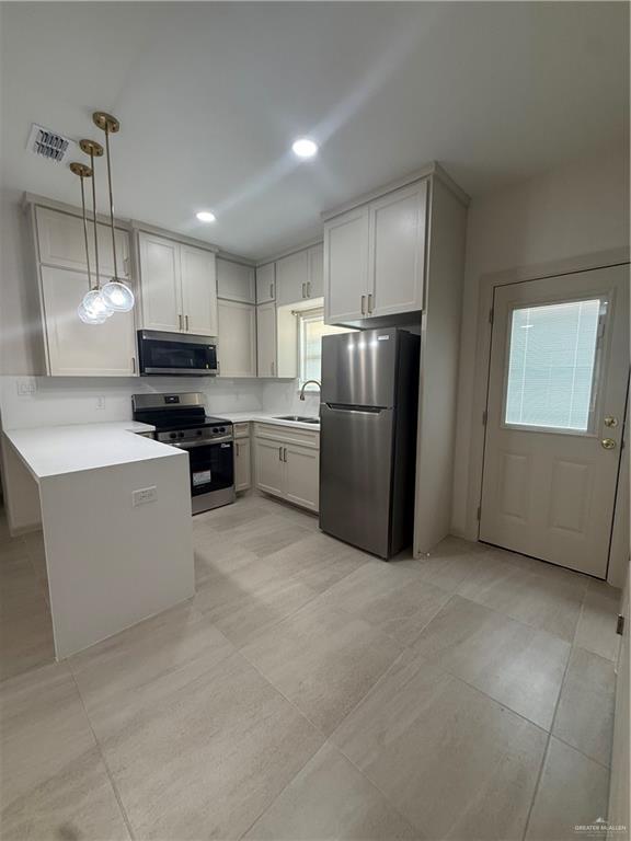 Photo 3 of 1214 Rosewood Lane #4