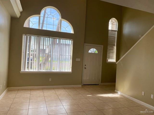 Photo 3 of 1005 Westway Avenue #6
