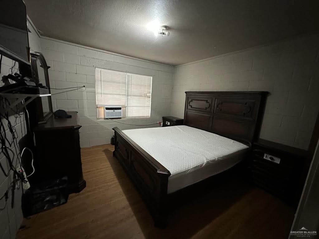 Photo 5 of 1604 Barnes Street
