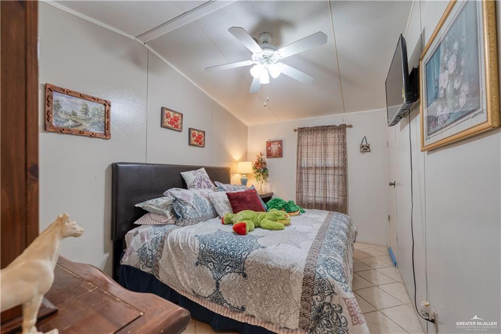 Photo 19 of 220 Delmita Road