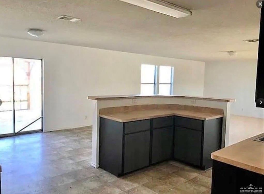 Photo 8 of 3804 Mirasol Street