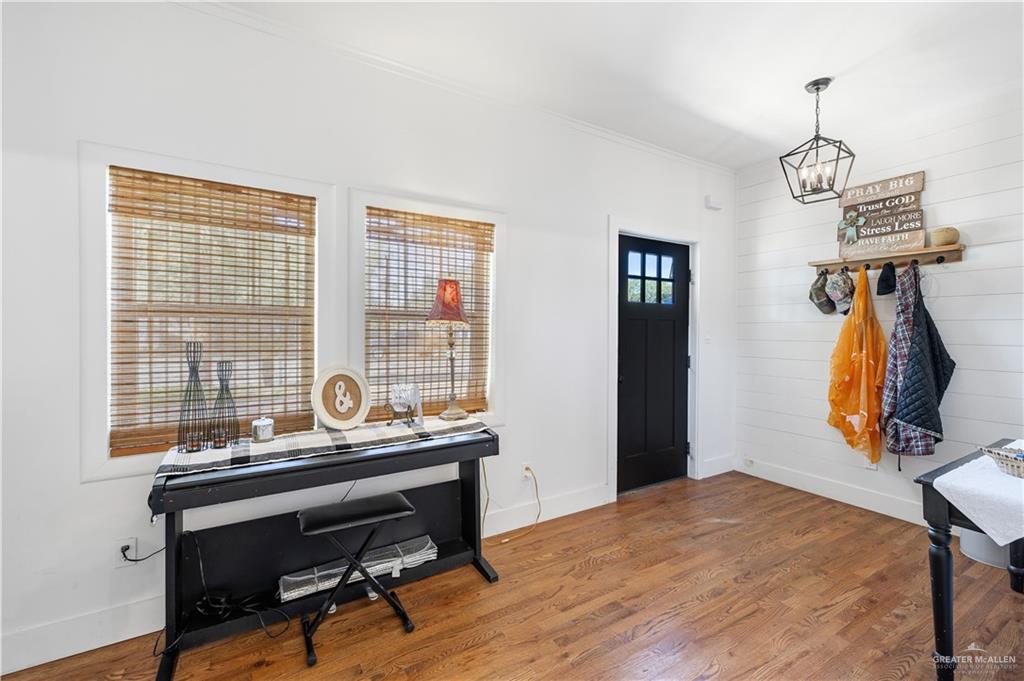 Photo 5 of 602 11th Street