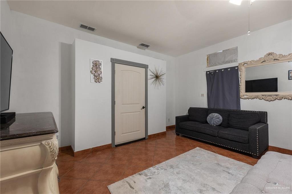 Photo 13 of 293 7th Street