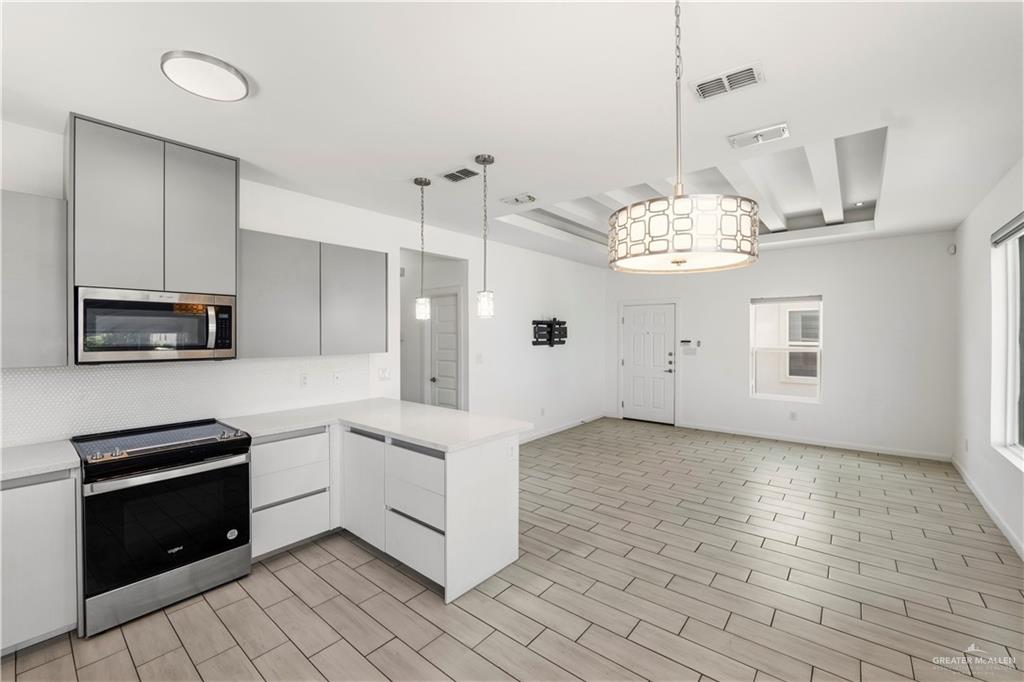 Photo 6 of 1723 Marlin Street