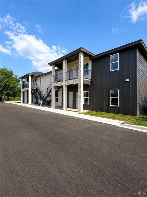Photo 9 of 217 7th Street #2