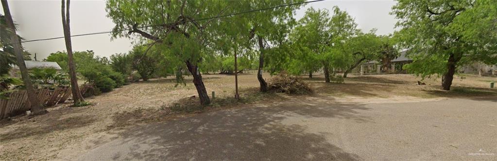 Photo 2 of 972 Kika De La Garza Boulevard