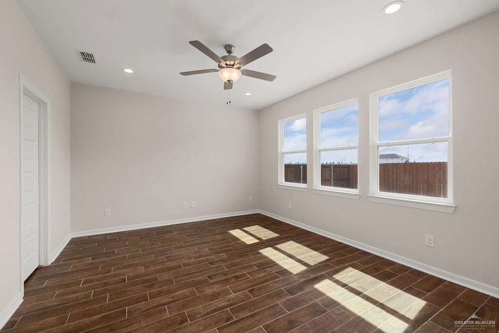 Photo 8 of 2615 40th Street