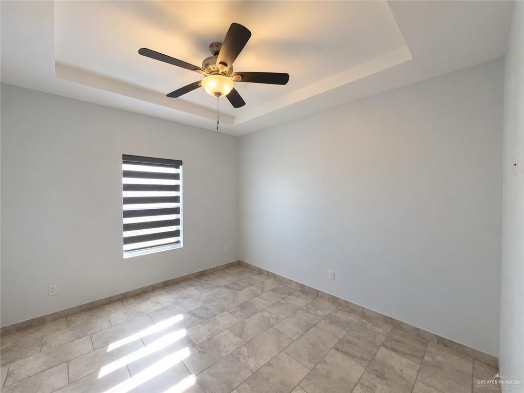 Photo 5 of 907 Hidden Hills Street #1