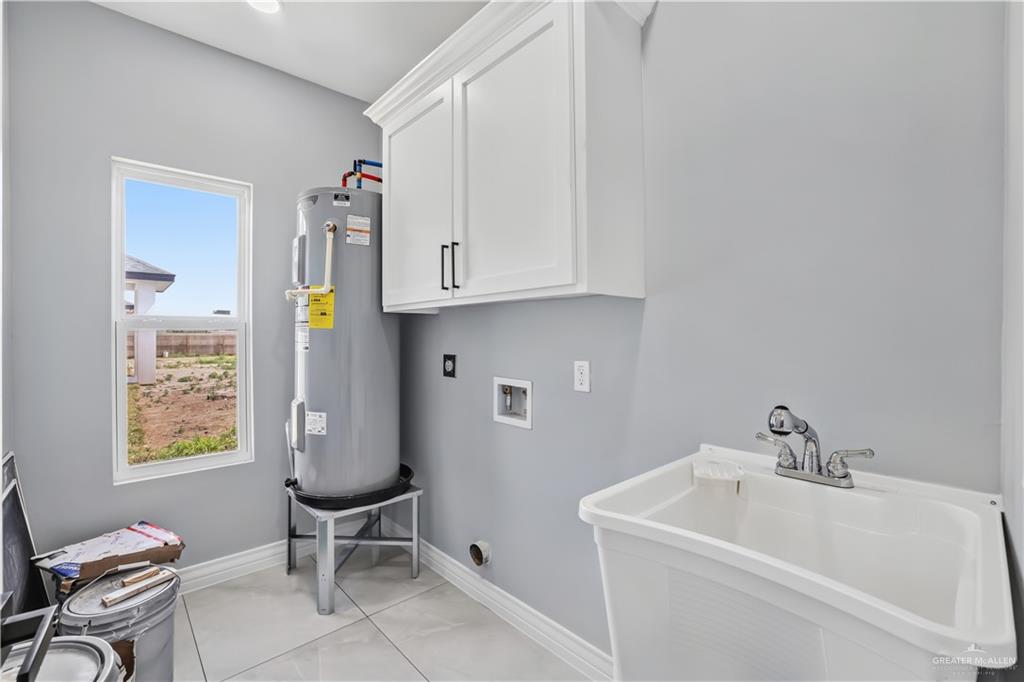 Photo 18 of 3560 Las Brisas Street