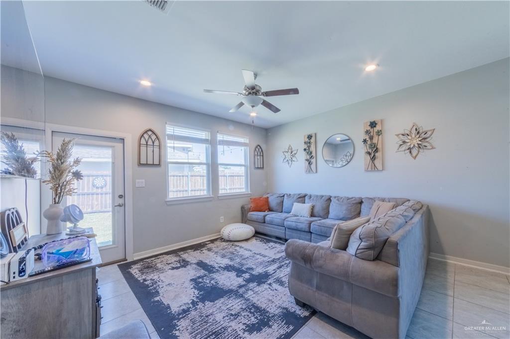 Photo 4 of 1424 Candor Drive