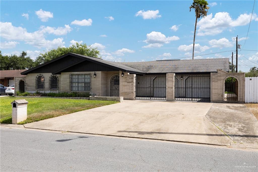 Photo 2 of 2409 Camellia Avenue