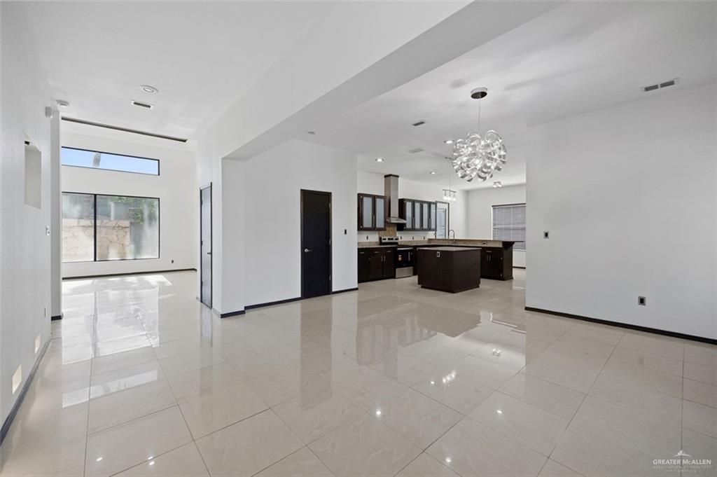 Photo 7 of 2037 45th Street