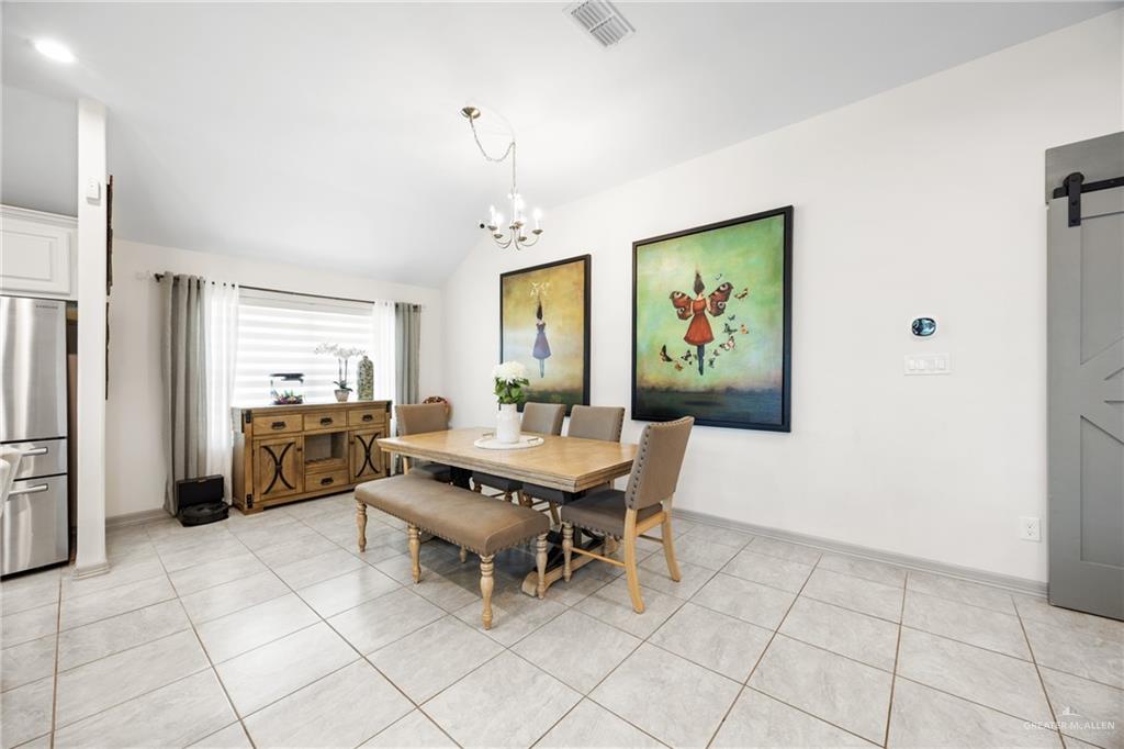 Photo 8 of 3812 Zenaida Avenue