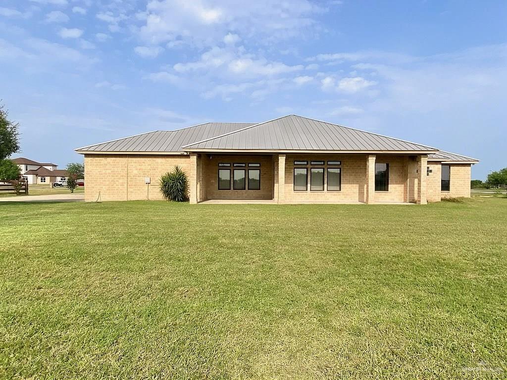Photo 7 of 4207 Mesquite Avenue