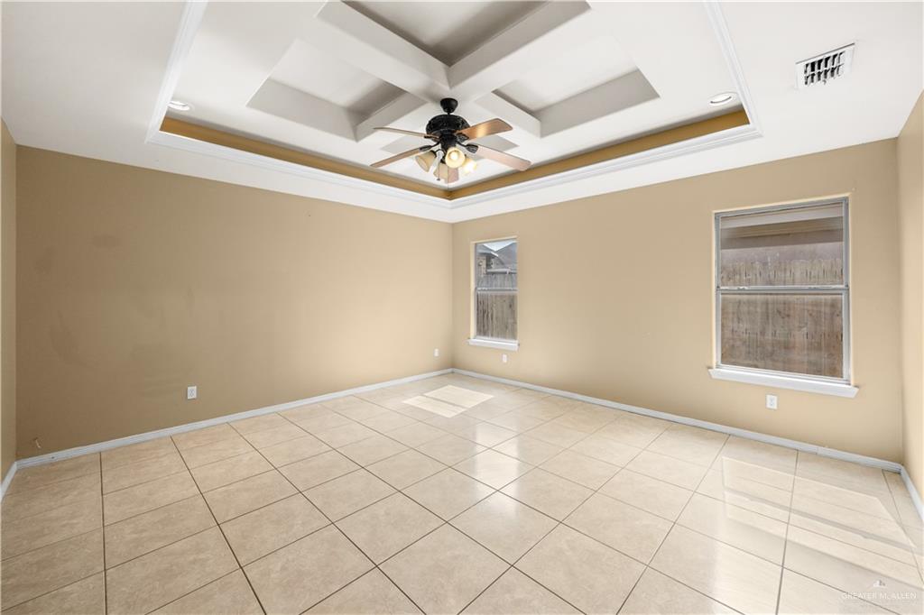 Photo 13 of 4805 La Vista Avenue