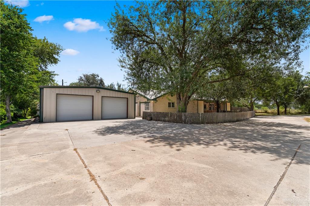 Photo 2 of 208 Rabb Road