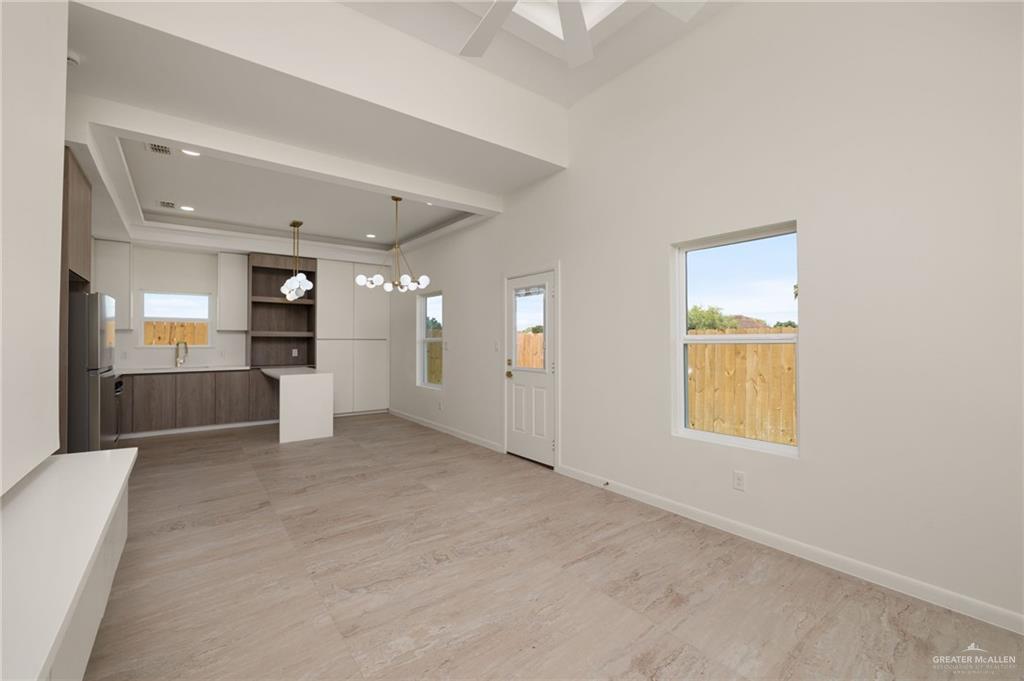 Photo 3 of 1504 Samara Avenue #1
