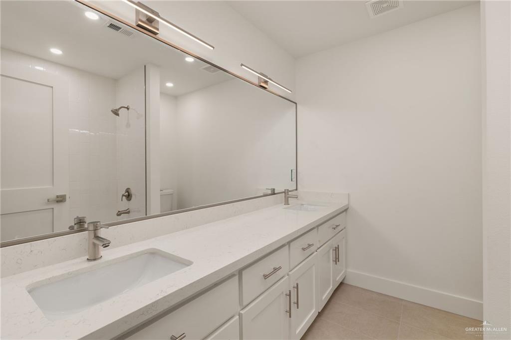 Photo 13 of 34732 Kretz Road #2