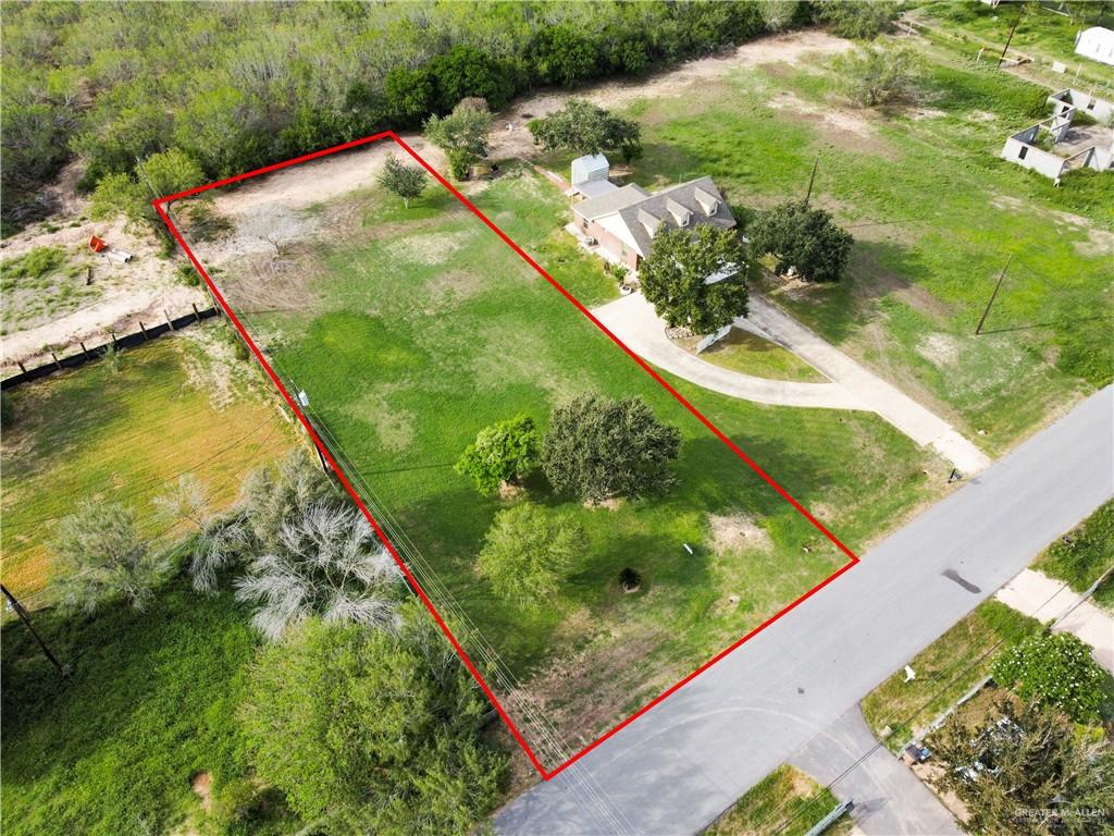 Photo 4 of 204 Los Cerritos Circle