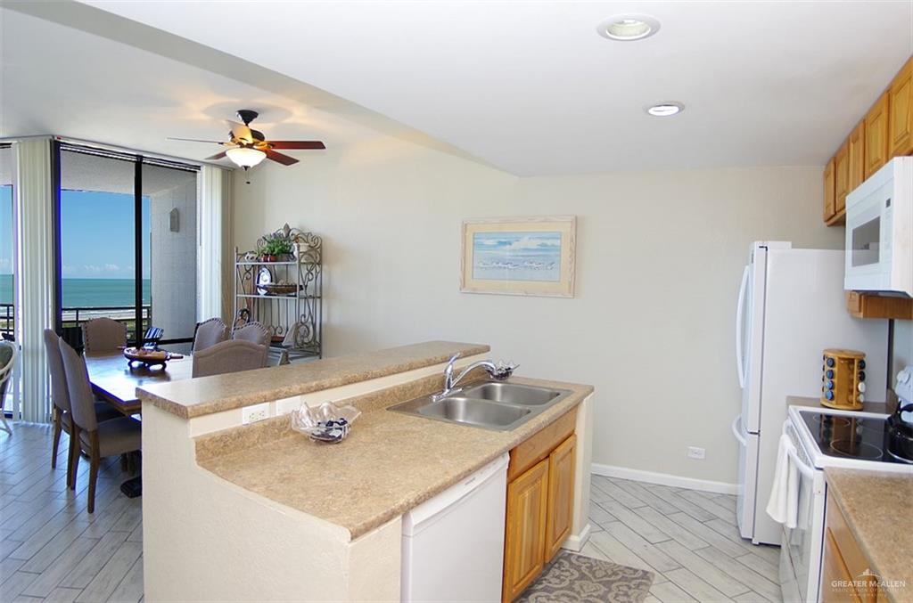 Photo 11 of 1000 Padre Boulevard #701