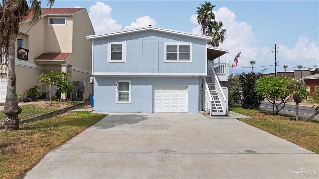Photo 17 of 200 Retama Street