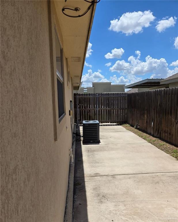 Photo 2 of 2120 Taxco Court #4