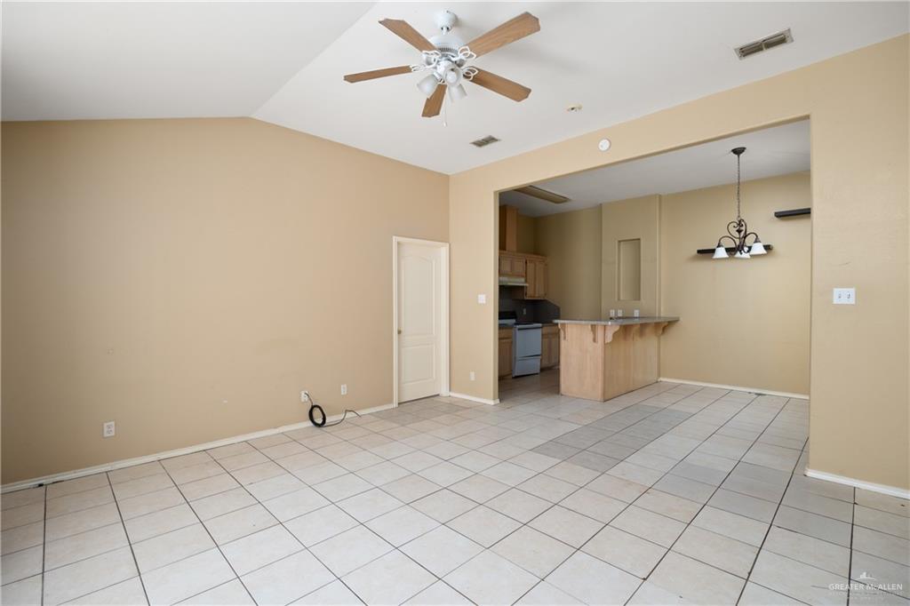 Photo 3 of 3705 Joby Street