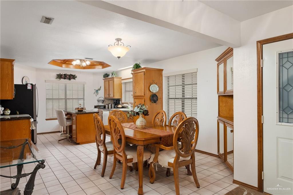 Photo 4 of 2602 Ashley Drive