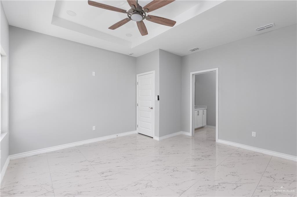 Photo 9 of 3804 Rosewood Lane