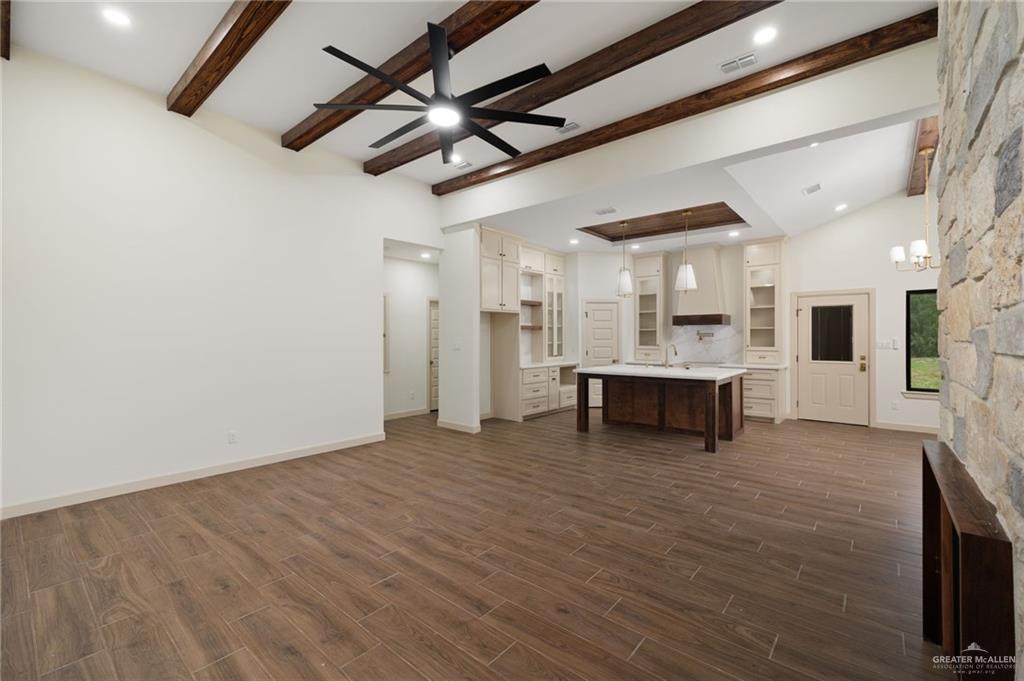 Photo 6 of 3016 Nimitz Street