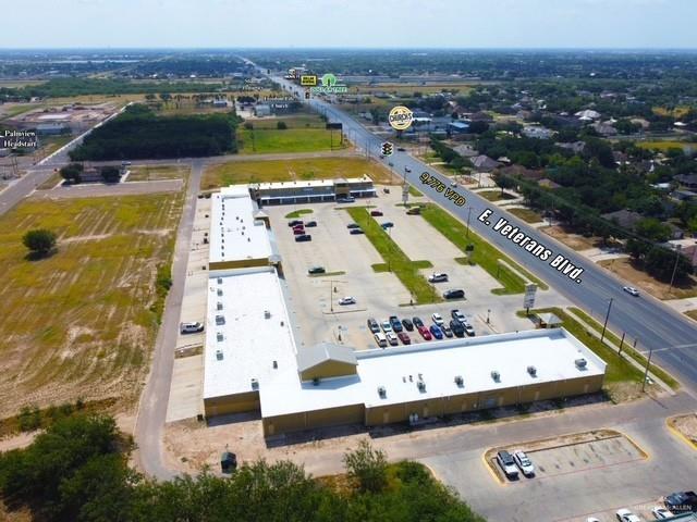 Photo 2 of 810 Veterans Boulevard #L&M