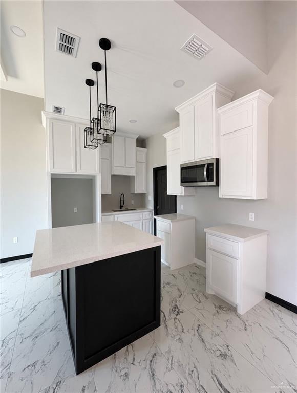 Photo 3 of 739 Las Colinas Circle