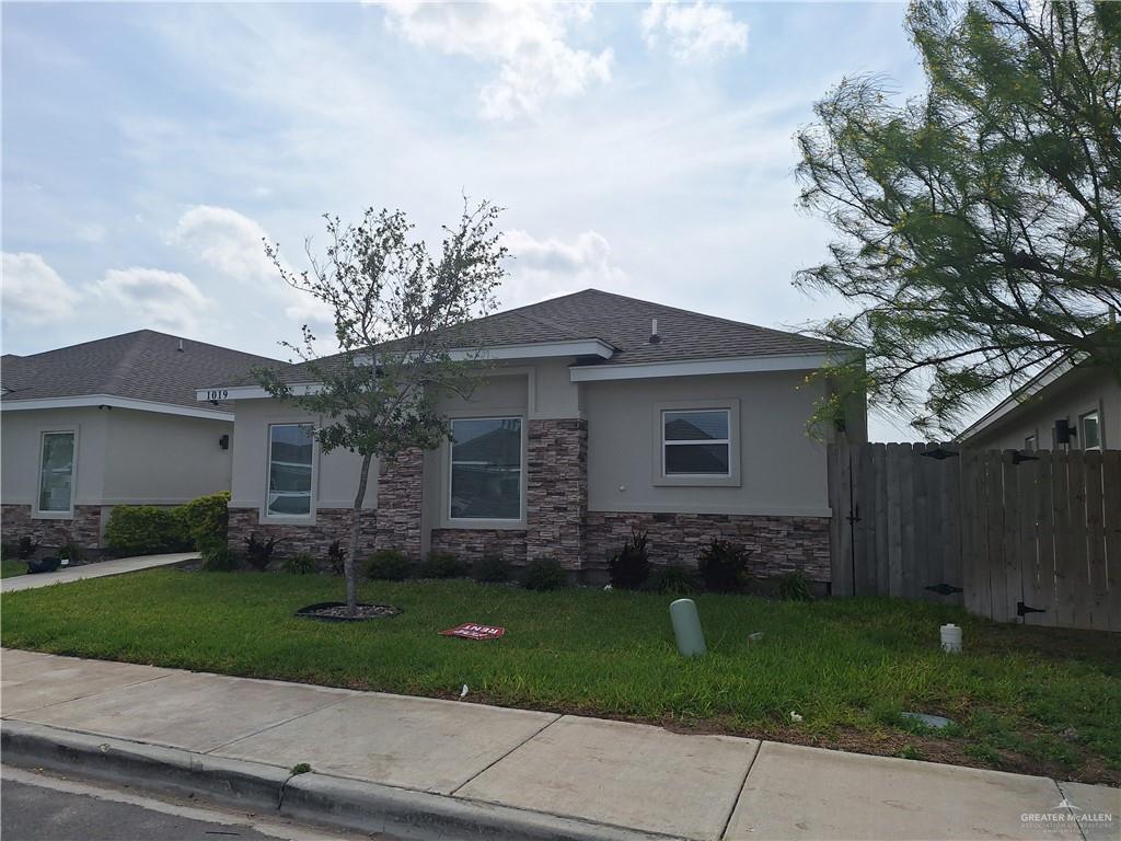 Photo 1 of 1019 Clarence Avenue #2, Edinburg