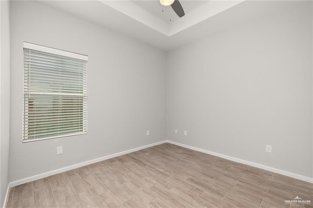 Photo 17 of 1601 Hyatt Avenue #10
