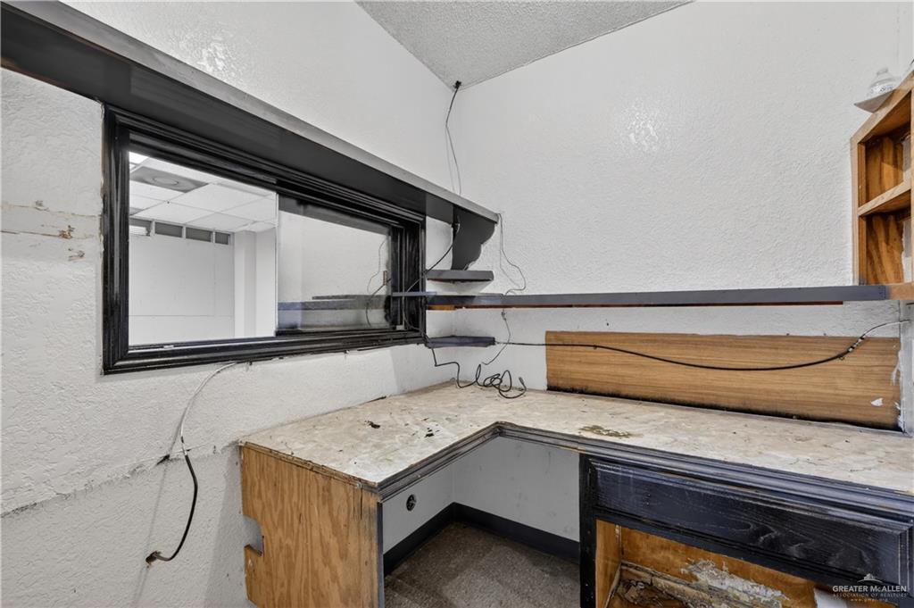 Photo 11 of 2608 Pecan Boulevard #A