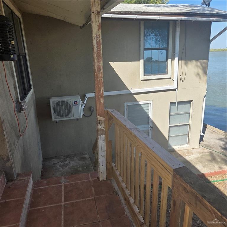 Photo 12 of 8238 Lago Vista Drive