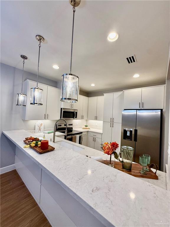Photo 11 of 1205 Ozark Avenue
