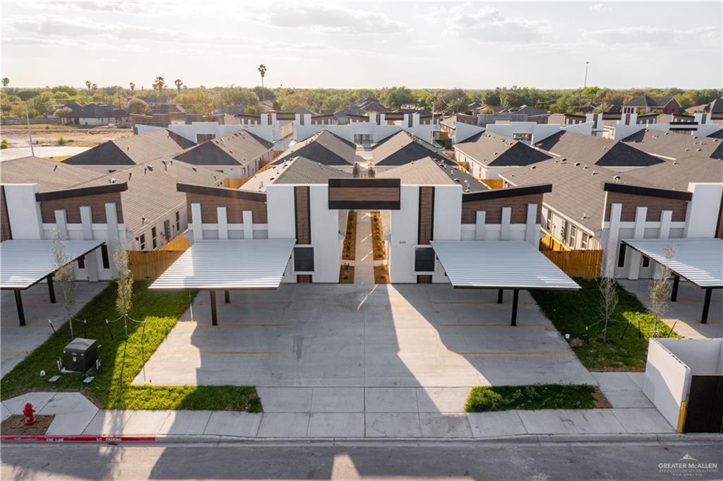 Photo 3 of 409 Onyx Avenue #3