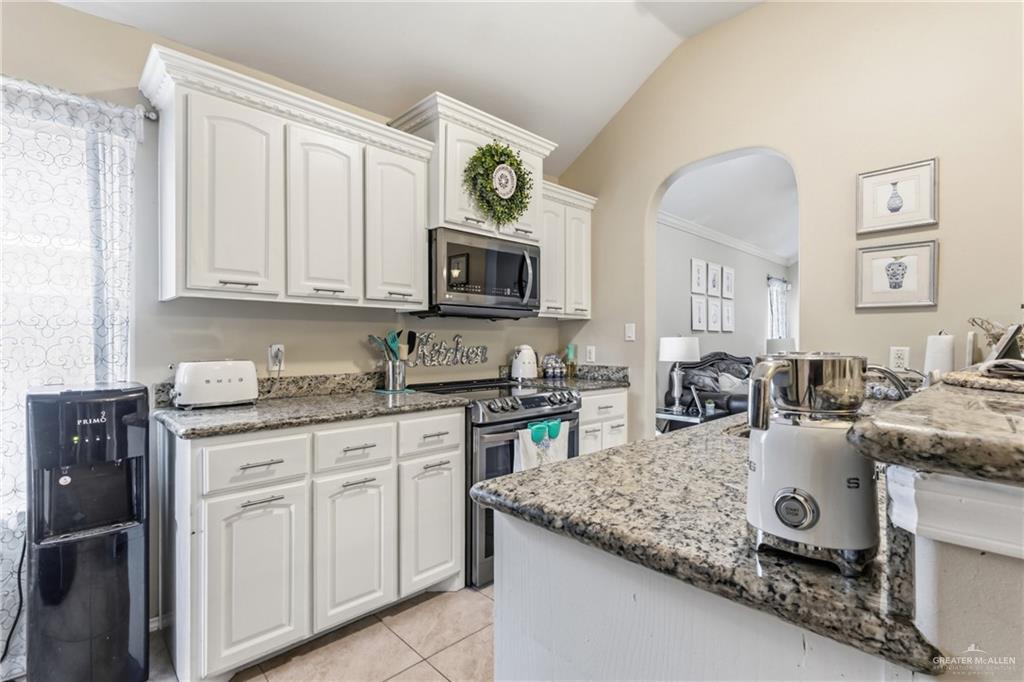 Photo 6 of 2610 Singletary Drive