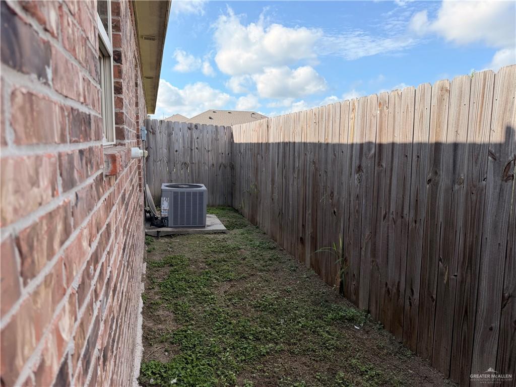 Photo 19 of 2600 Garfield Avenue #1