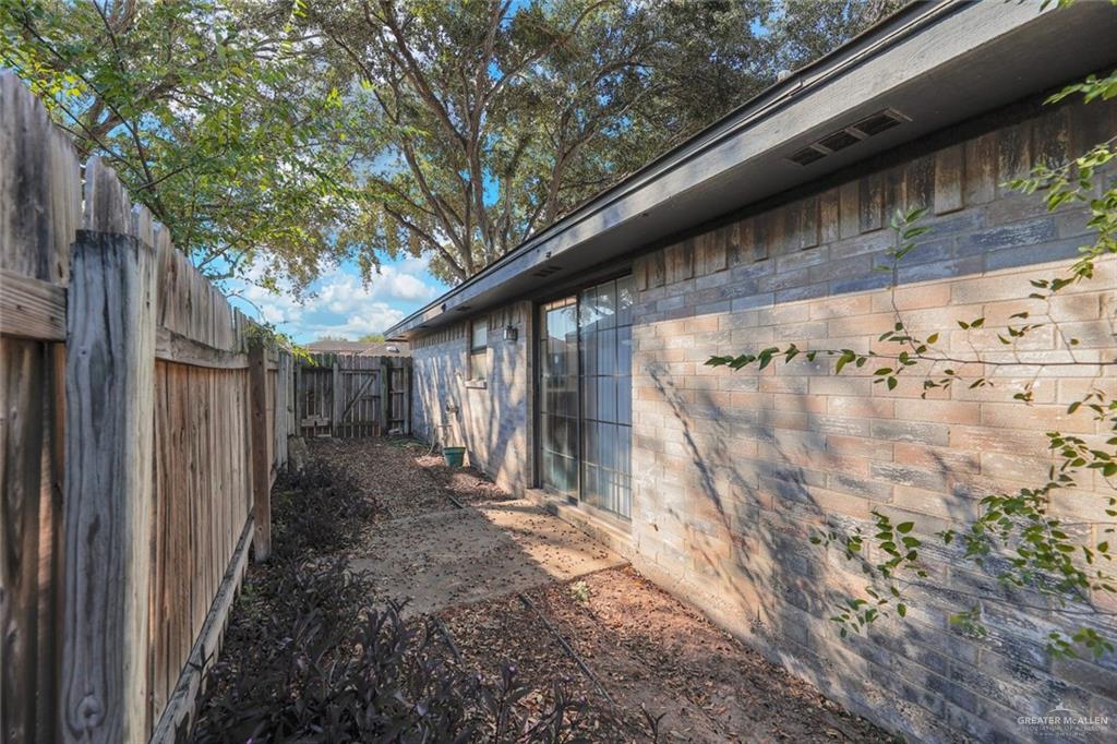 Photo 11 of 1604 Avocet Avenue #C