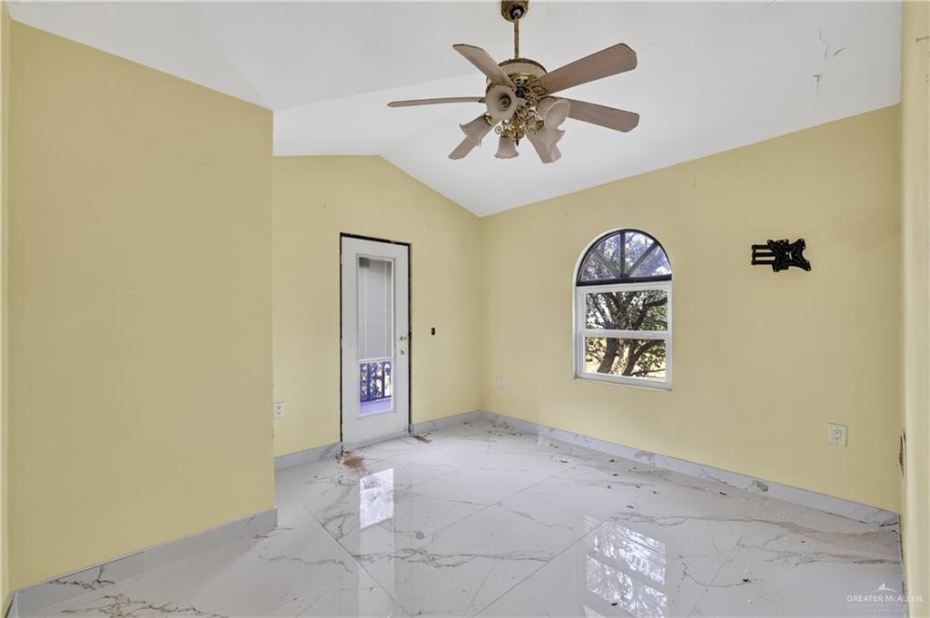 Photo 16 of 8511 Bentsen Palm Drive