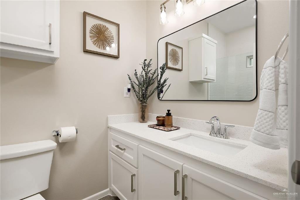 Photo 10 of 2805 Harrison Avenue #2