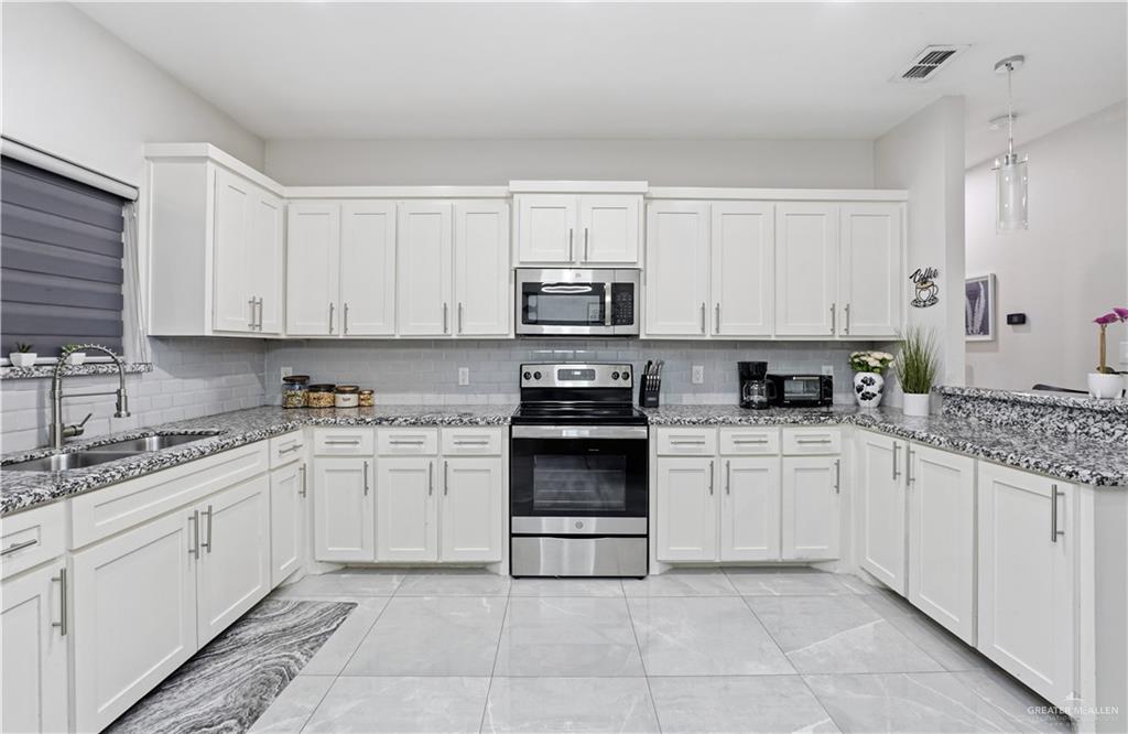 Photo 5 of 5704 Puffin Avenue