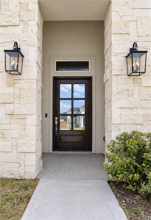 Photo 8 of 3909 Zenker Avenue
