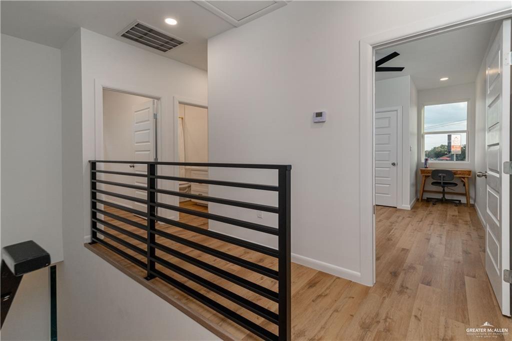 Photo 9 of 2613 Warbler Avenue