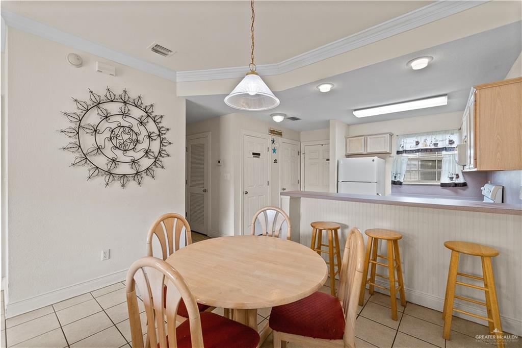 Photo 9 of 129 Lantana Street #3