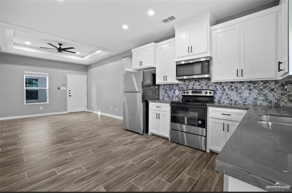 Photo 2 of 3300 Whetstone #3